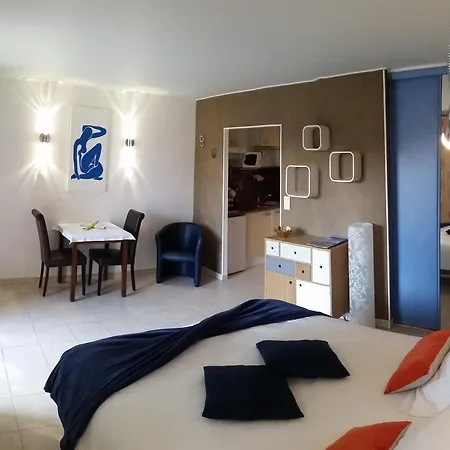 D'hôtes La Potinière 3*