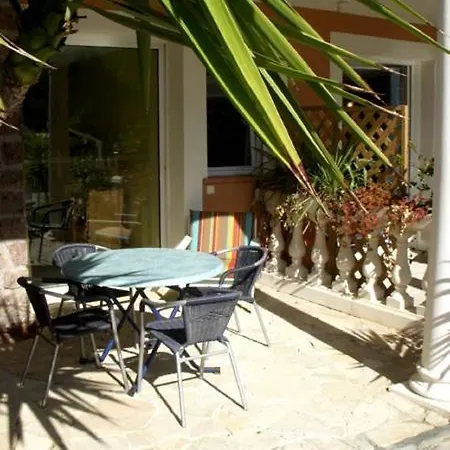 Alojamento de Acomodação e Pequeno-almoço D'hôtes La Potinière Saint-Raphaël